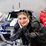 Melly ved Harley Davidson